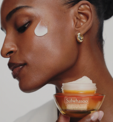 Korean night skincare routine bottles and products for overnight hydration